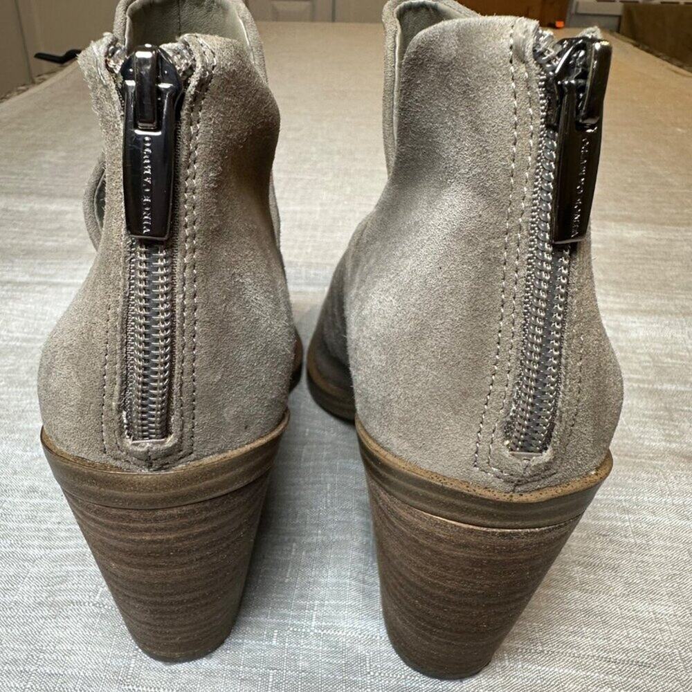 Vince Camuto Gigietta Women Taupe Leather Ankle Boots Block Heel Zip Size 9M - Picture 4 of 9